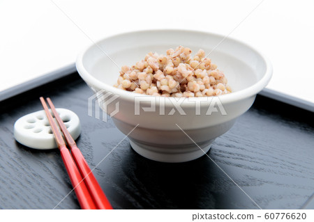 小米蕎麥麵煮蕎麥麵 小米蕎麥麵煮蕎麥麵 60776620