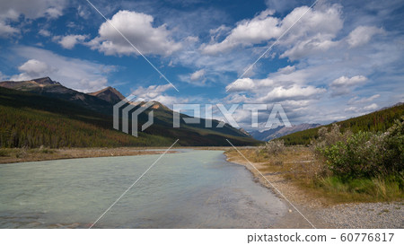 Athabasca River, Jasper National Park, Rocky 60776817