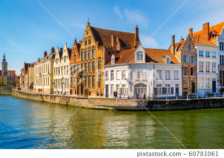 Panorama with canal and houses in Bruges, Belguim Panorama with canal and houses in Bruges, Belguim 60781061