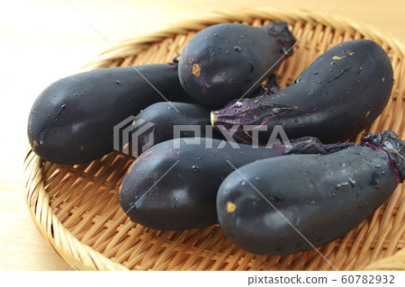 eggplant 60782932