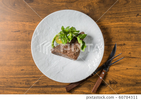 Fine roast beef Freshly made roast beef Fine roast beef Freshly made roast beef 60784311