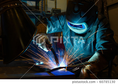 welder, craftsman, erecting technical steel welder, craftsman, erecting technical steel 60785130