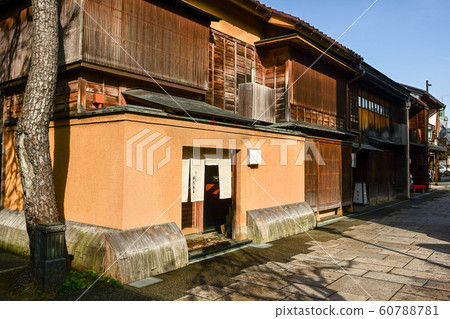 Autumn in Nishi Chaya district 60788781