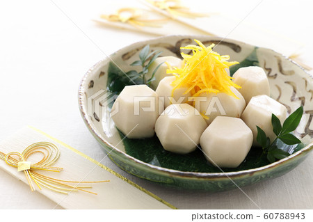 白煮芋頭 60788943