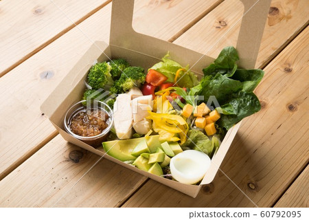 Salad lunch image Salad lunch image 60792095