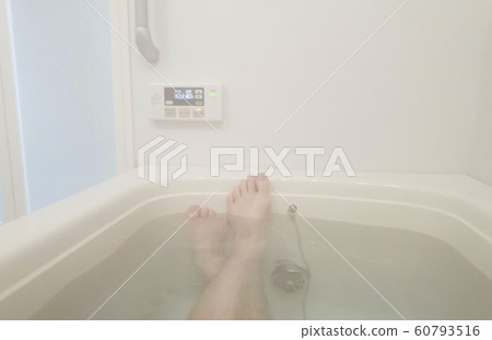 沐浴圖像（POV拍攝） 60793516