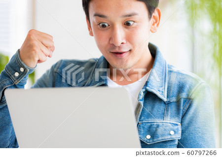 男性筆記本電腦膽量構成 男性筆記本電腦膽量構成 60797266