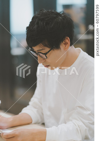 接人太空人 60797599