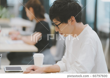 接人太空人 60797600