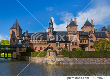 De Haar castle near Utrecht - Netherlands 60798288