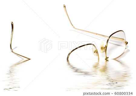 glasses 60800334