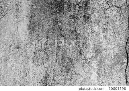 Wall fragment with scratches and cracks 60801598