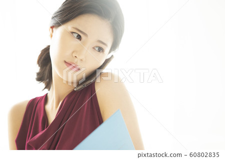 Female business call 60802835