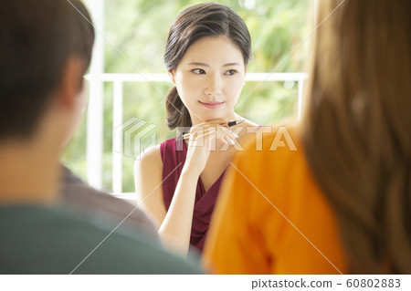 男女商務課程 60802883