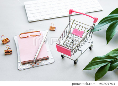 Online shopping concept Online shopping concept 60805703