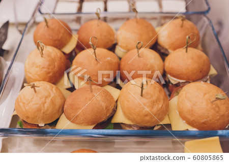 mini hamburgers, mini burgers, party food, finger food, sliders. 60805865