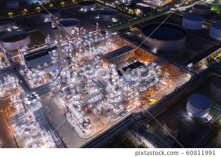 Aerial view of oil Refinery plant 60811991