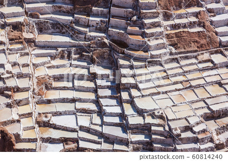 Salt ponds 60814240