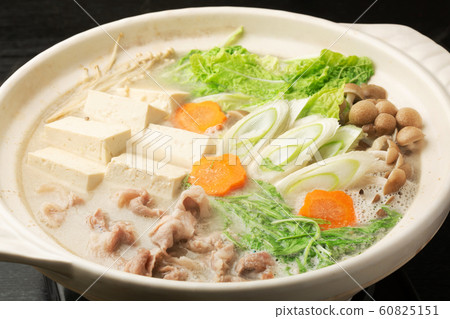 Soy milk sesame pot 60825151