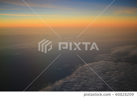 the Sun set View from the Airplane Window the Sun set View from the Airplane Window 60828209