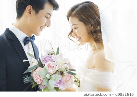 夫妻結婚 60831616