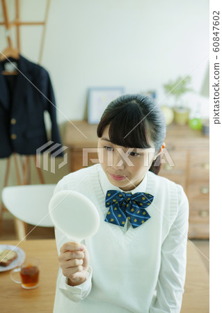 女學生用手鏡 60847602