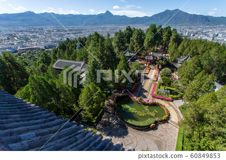The view from Pagoda (Wangu Tower) on Lion Hill. 60849853