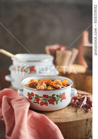 Spicy and Soup Curry with Shrimp and Vegetable 60850692