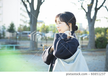 Ladies Outdoor Park 60851237