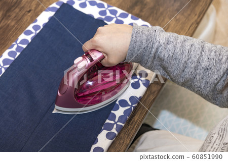 【Ironing】 60851990