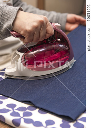 【Ironing】 【Ironing】 60851991