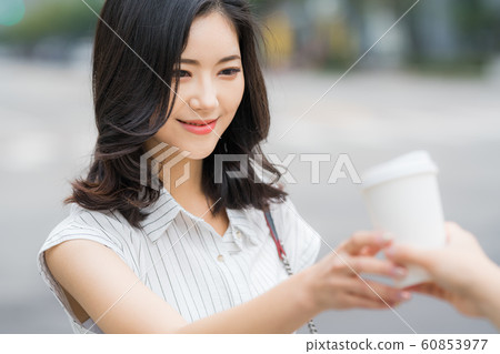 Business woman 60853977