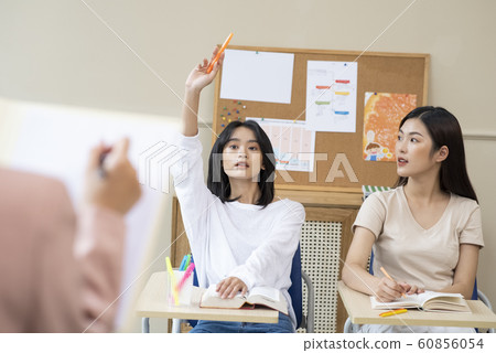 女學生學生班 60856054