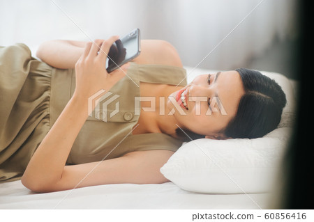 Female Lifestyle smartphone Female Lifestyle smartphone 60856416