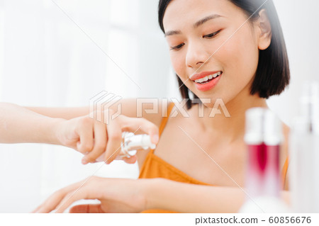 女人美麗的早晨 女人美麗的早晨 60856676