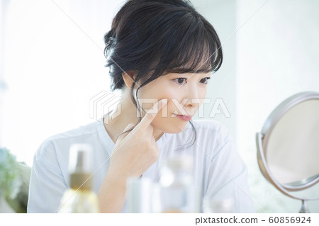 美容護膚 60856924