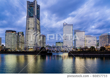 [Kanagawa] Minatomirai 60857733