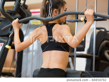 Women going to the gym 60858702