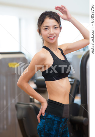 Women going to the gym Women going to the gym 60858756