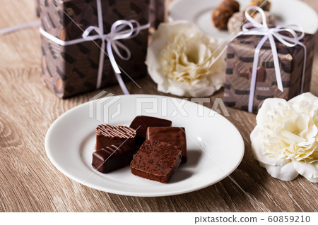 Truffle and bonbon chocolate Truffle and bonbon chocolate 60859210