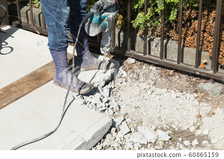 Concrete hanging Concrete hanging 60865159