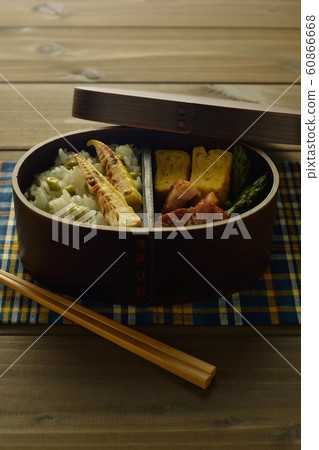 Bento (bean rice) 60866668
