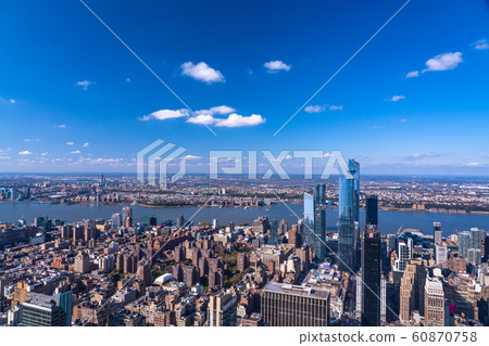"New York" overlooking Manhattan Midtown "New York" overlooking Manhattan Midtown 60870758