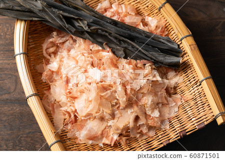 Kelp and bonito shavings Kelp and bonito shavings 60871501