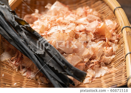 Kelp and bonito shavings Kelp and bonito shavings 60871518