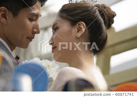 婚紗攝影結婚 60871741
