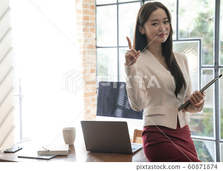 商務會議女人 商務會議女人 60871874