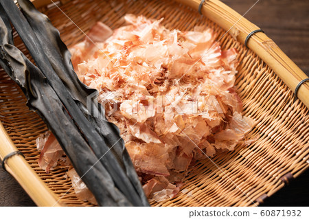 Kelp and bonito shavings Kelp and bonito shavings 60871932