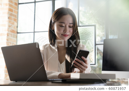 商務會議女人 商務會議女人 60871937