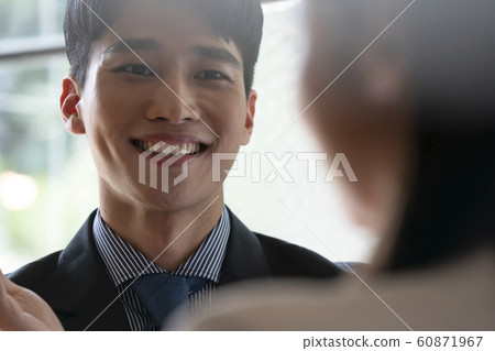 商務會議的人 60871967